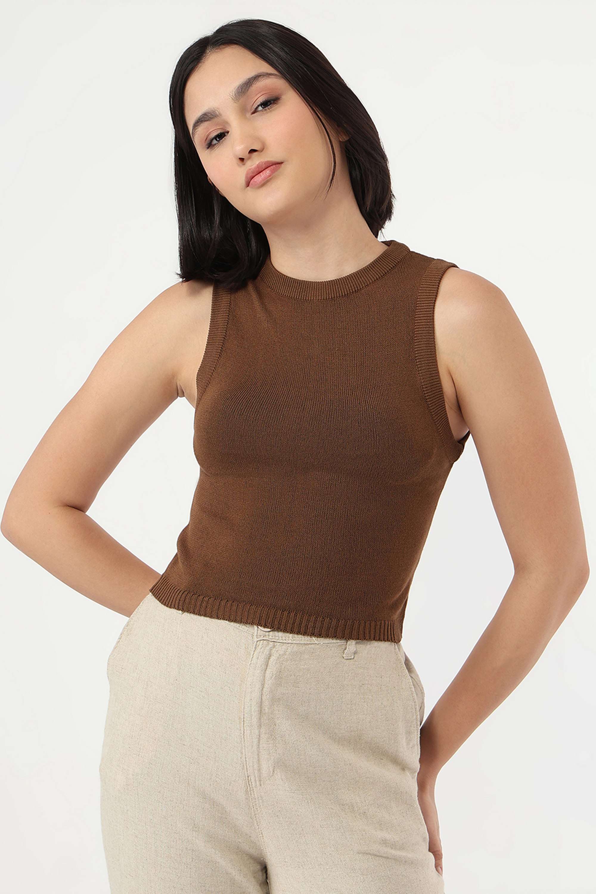 kraus Solid Blended Fabric Round Neck Women's Top-picture-29