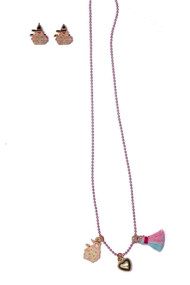 Mult-Colour-Single-Set-Single-Pendant-Long-Chain