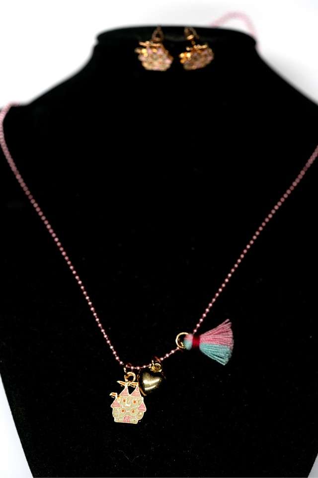 Mult-Colour-Single-Set-Single-Pendant-Long-Chain