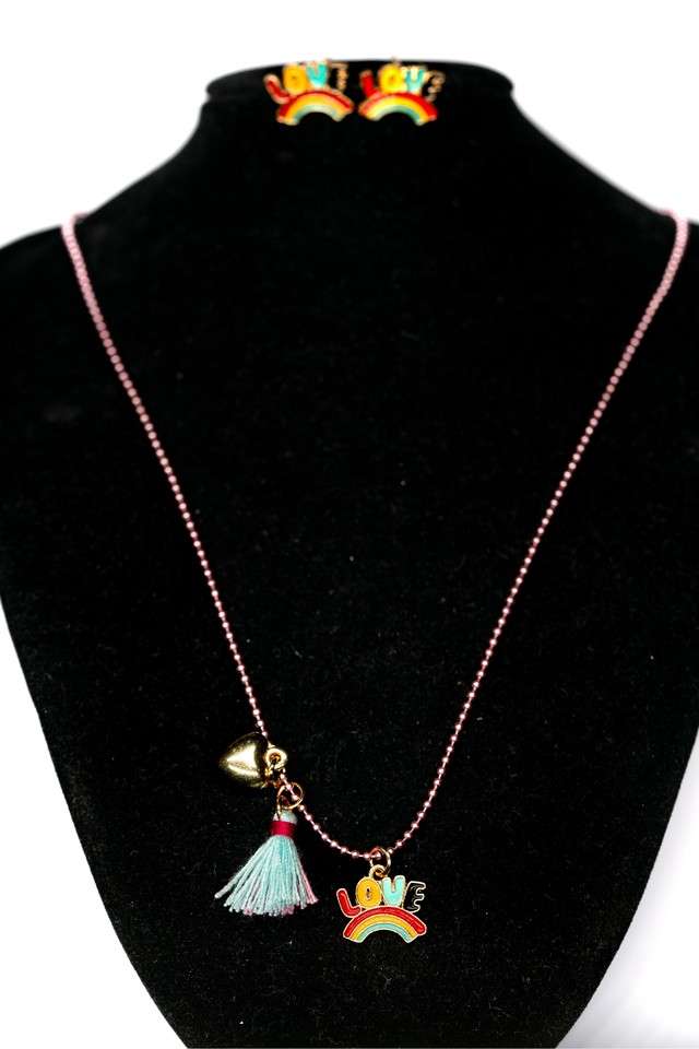 Mult-Colour-Single-Set-Single-Pendant-Long-Chain