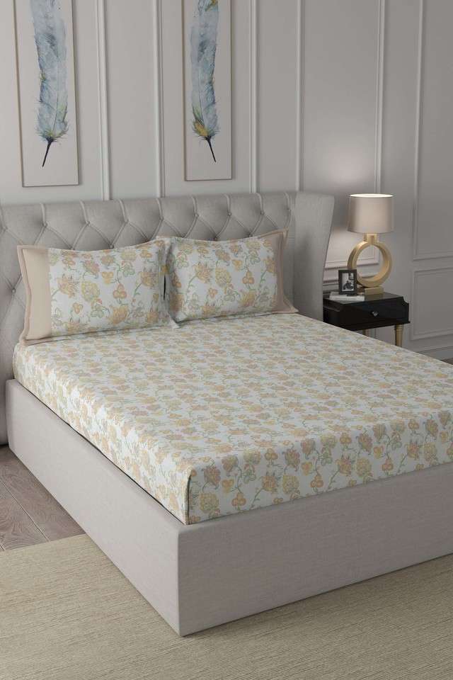 Hermosa-Exotic-Bouquet-Cordelia-Printed-200-TC-Cotton-Orange-Double-Bed-Sheet-With-2-Pillow-Covers