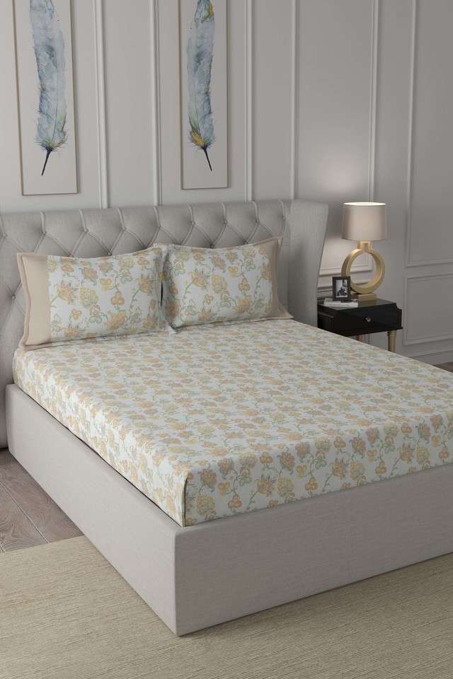Hermosa-Exotic-Bouquet-Cordelia-Printed-200-TC-Cotton-Orange-King-Bed-Sheet-With-2-Pillow-Covers