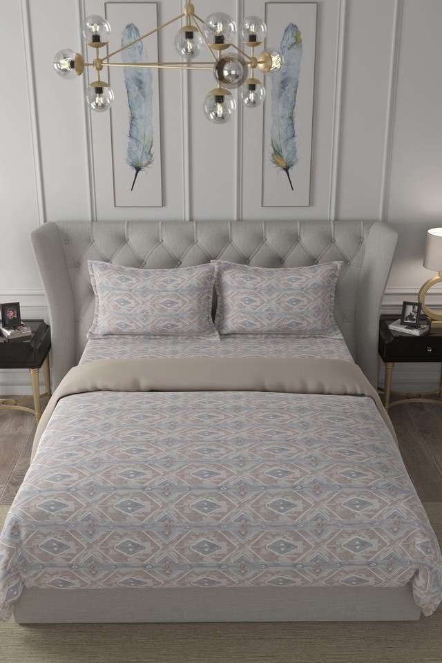 Hermosa-Exotic-Bouquet-Tupack-Quilted-100-GSM-Cotton-Red-Double-Quilt