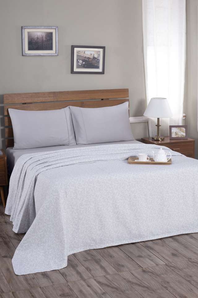 Hues-Rustic-Clash-Classic-Essence-318-GSM-Grey-Print-Double-Bed-Cover