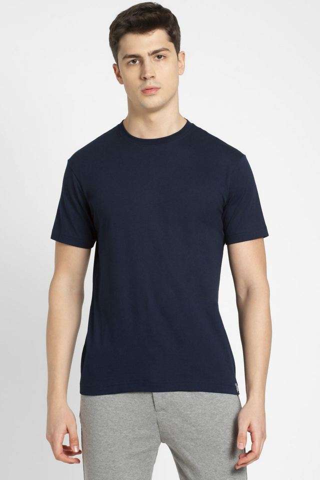 Solid-Blended-Fabric-Regular-Fit-Men-T-Shirt
