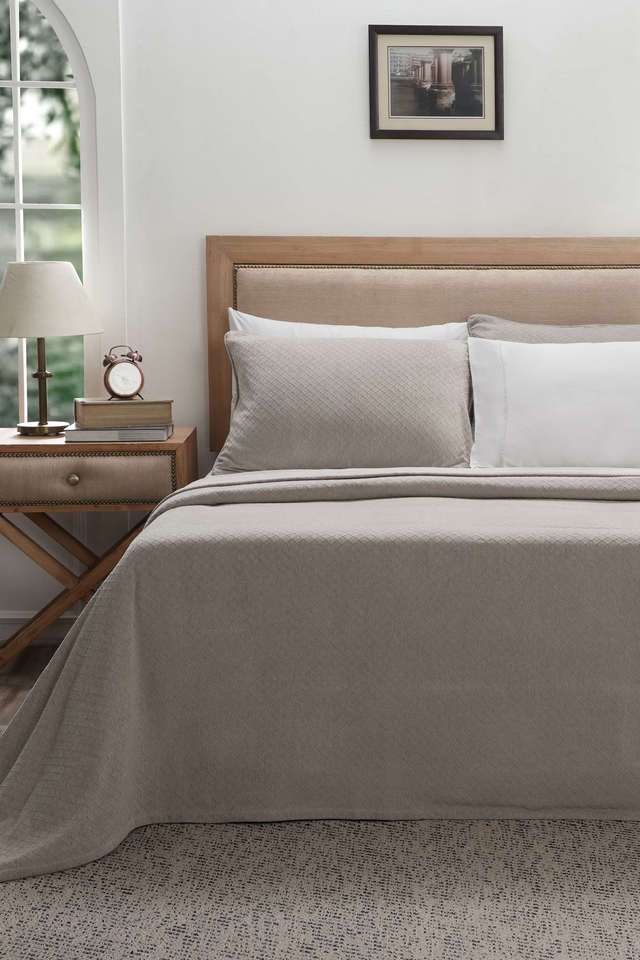 Colorart-Blaize-Solid-Weave-256-GSM-Cotton-Silver-Grey-Double-Bed-Cover