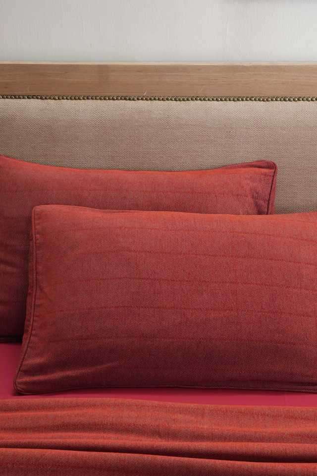 Colorart-325-GSM-Caroline-Burnt-Standard-Pillow-Sham-Set