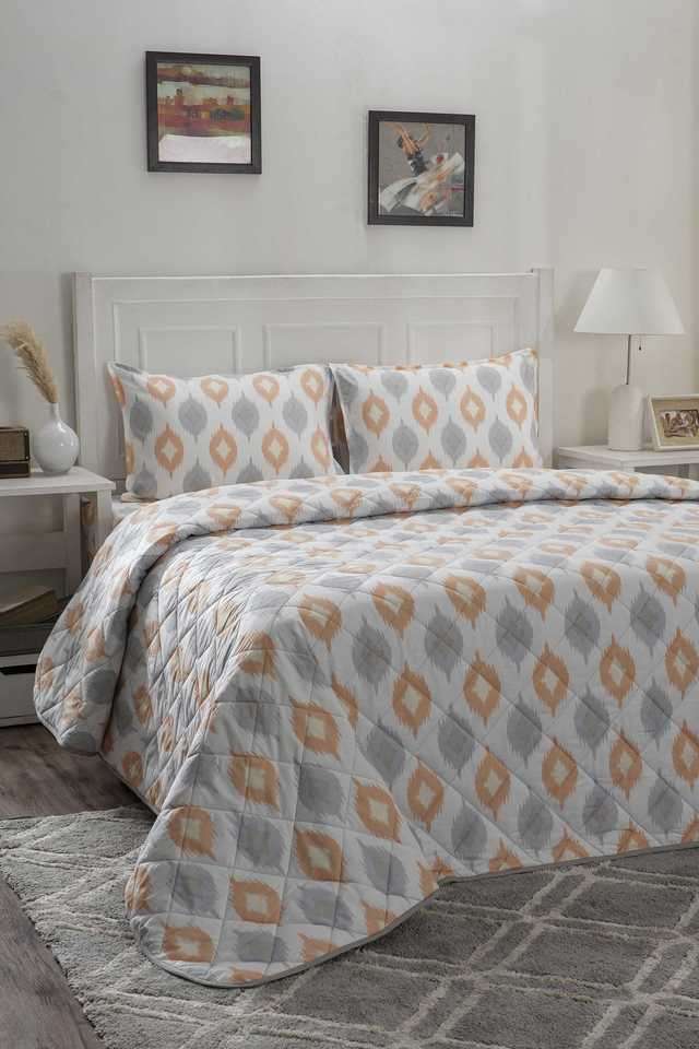 Hermosa-Optimist-Bloom-110-GSM-Lucasta-Red-Double-Quilt