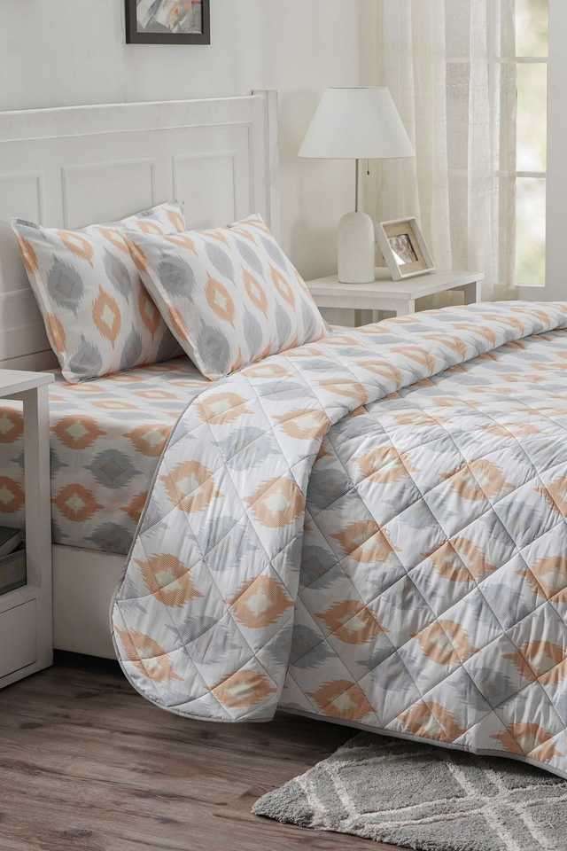 Hermosa-Optimist-Bloom-110-GSM-Lucasta-Red-Double-Quilt