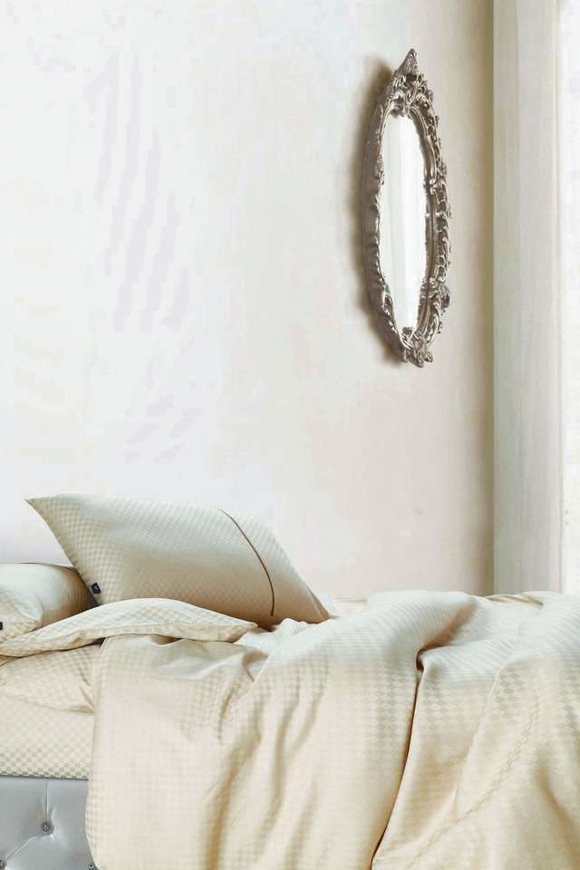 Oxford-100--Cotton-400-TC-Super-King-Bedsheet-with-2-Pillow-Covers---Mouse