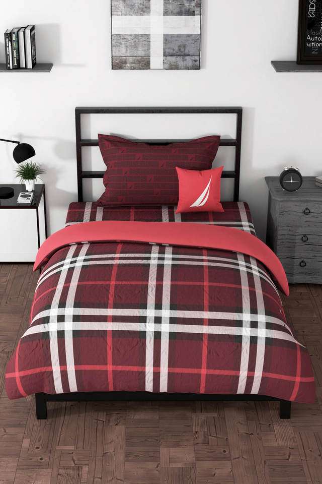 100--Premium-Cotton-Fabric-Comforter-For-All-Weather