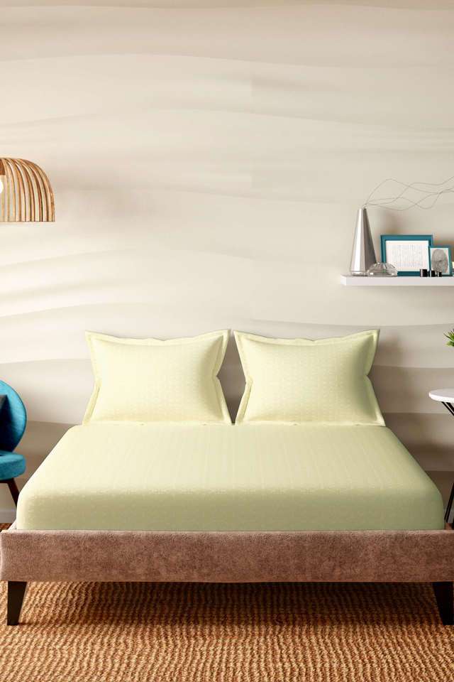 Solid-Cotton-Super-King-Size-Bedsheet-with-2-Pillow-Covers