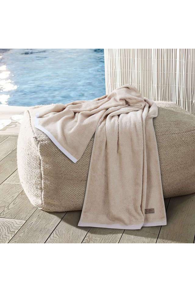 Bamboo-360-GSM-Ultra-Soft-Bath-Towel---Sand