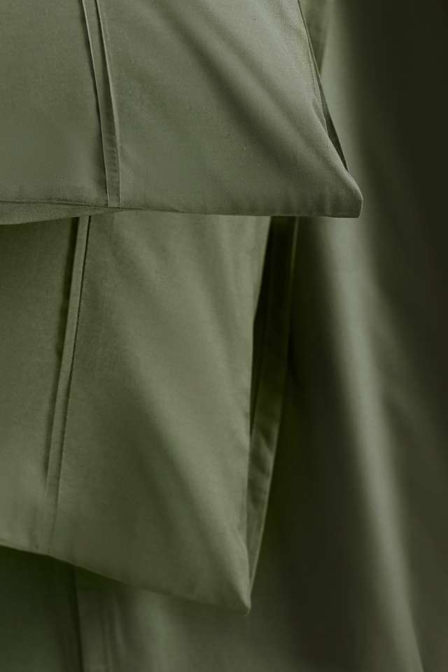 Slumber-Single-Oil-Green-Bed-Sheet-with-Pillow-Case