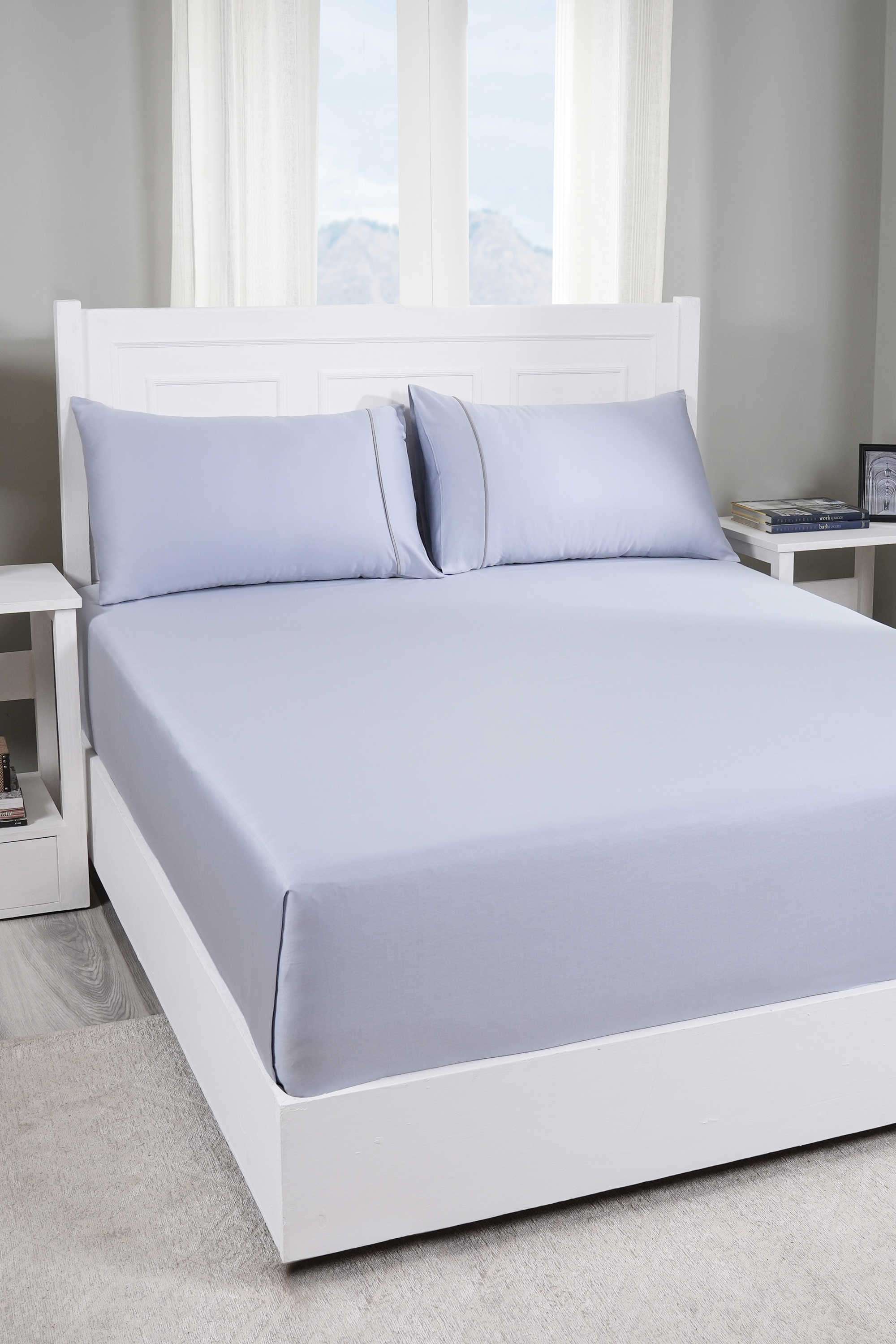 Viola-Plein-Air-Single-Bed-Sheet-with-Pillow-Case