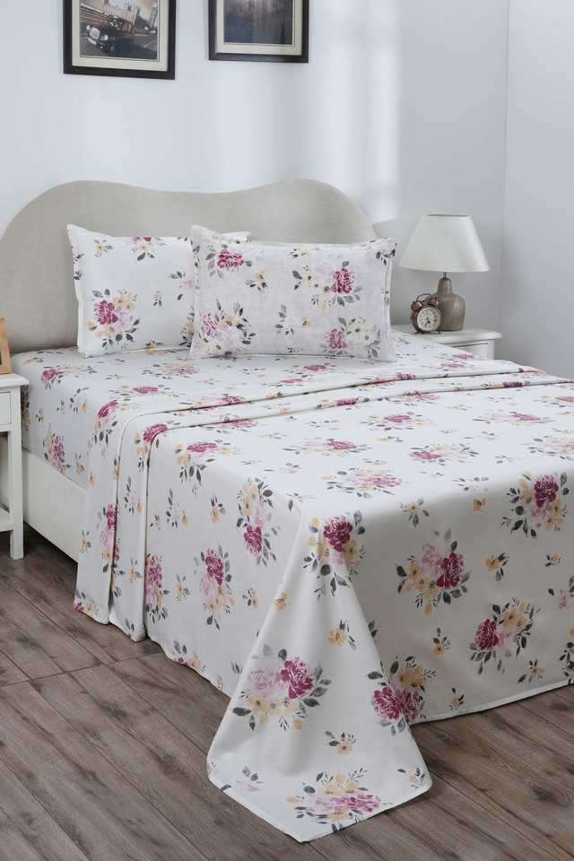 Eclectic-Garden-Gabriella-Red-Double-Bed-Sheet-with-Pillow-Case