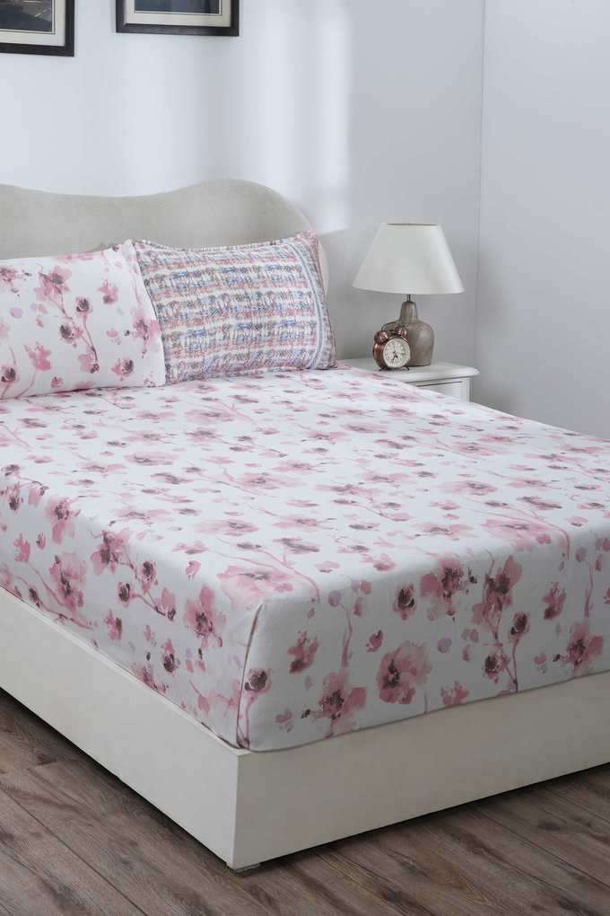 Eclectic-Garden-Painterly-Floral-Red-Double-Fitted-Sheet-with-Pillow-Case