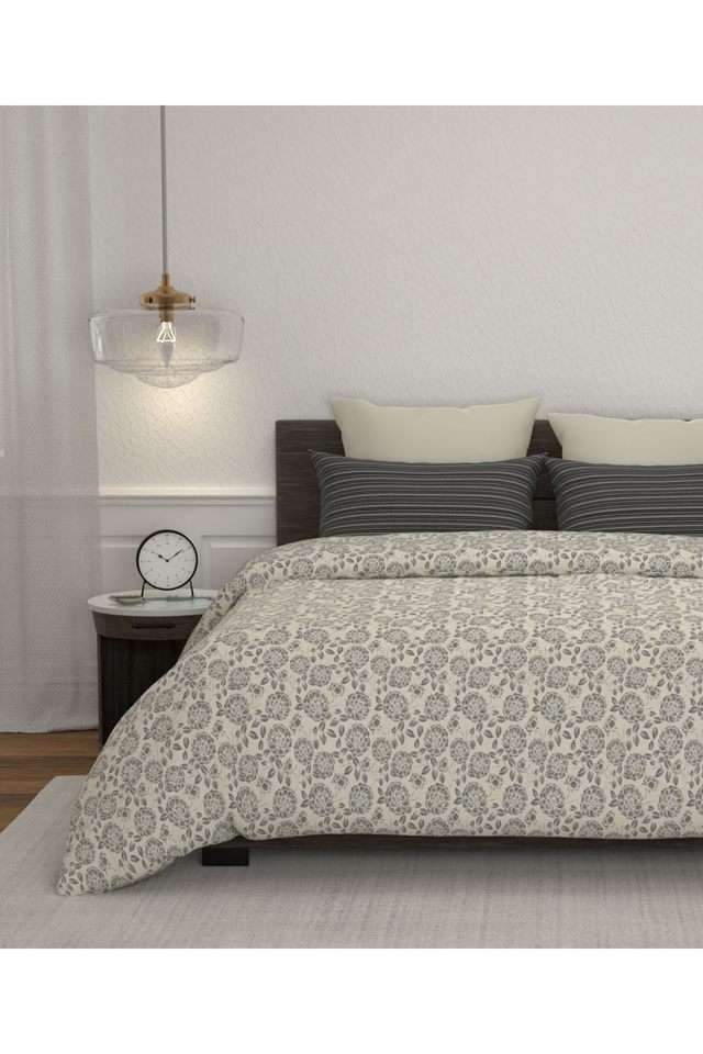 Home-Essential---Salt-and-Pepper-Printed-144-TC-Cotton-Double-Bedsheet-&-2-Pillow-Covers
