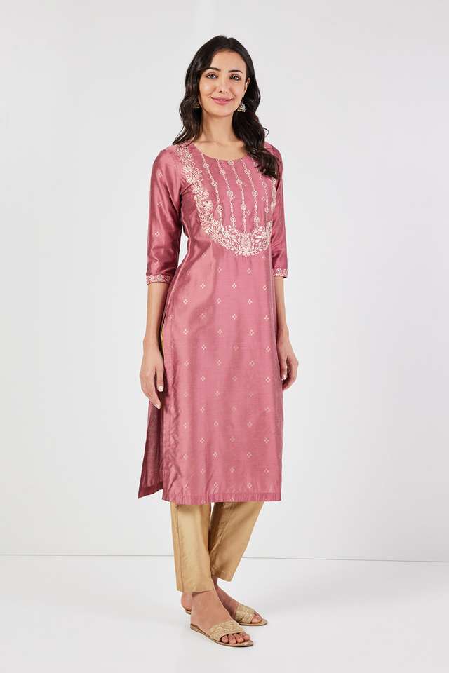Embroidered-Blended-Fabric-Round-Neck-Women-s-Casual-Wear-Kurta