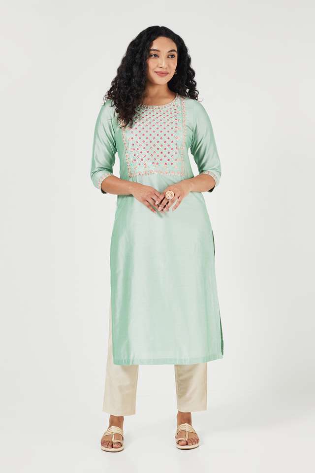 Embroidered-Blended-Fabric-Round-Neck-Women-s-Casual-Wear-Kurta