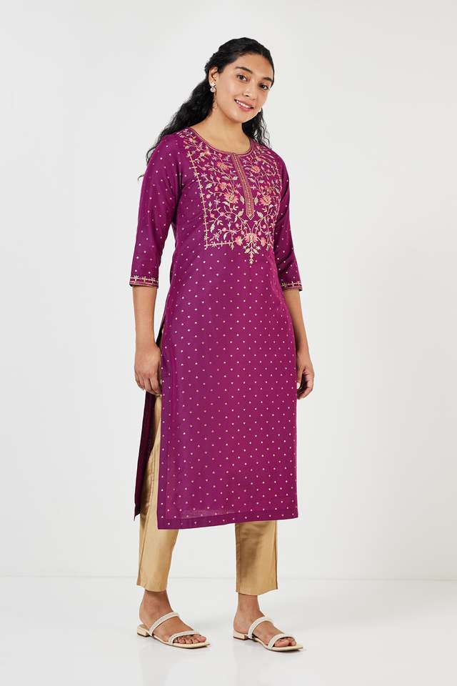 Embroidered-Blended-Fabric-Round-Neck-Women-s-Casual-Wear-Kurta