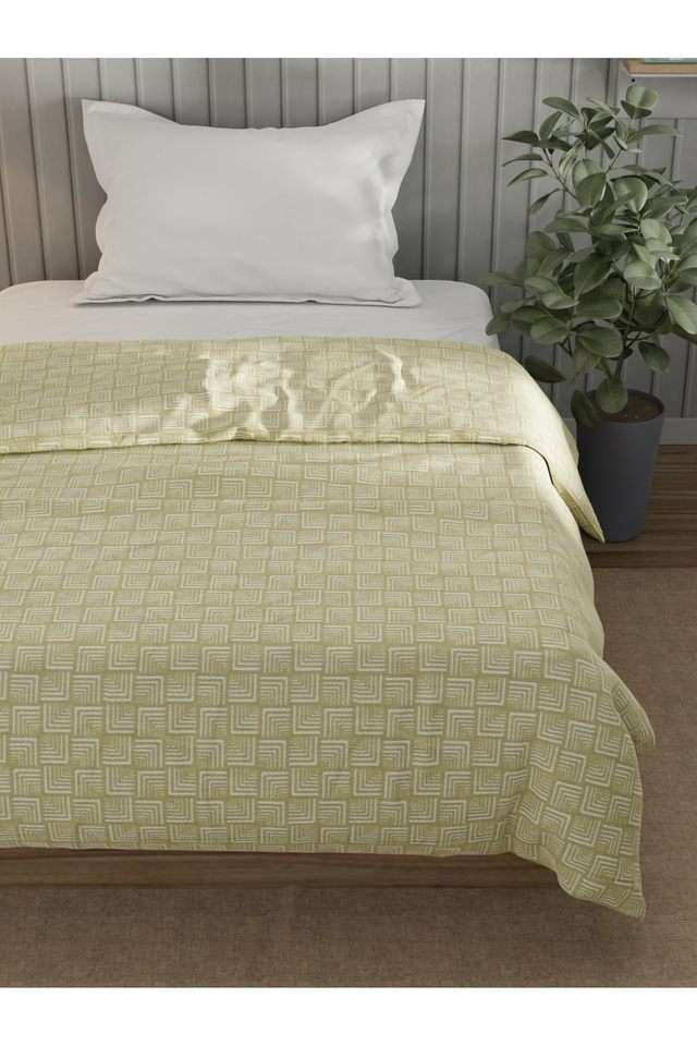 Super-Fine-100--Egyptian-Satin-Cotton-Blanket-With-Pure-Cotton-Flannel-Filling--1pc-Single-size-(marina-bay)