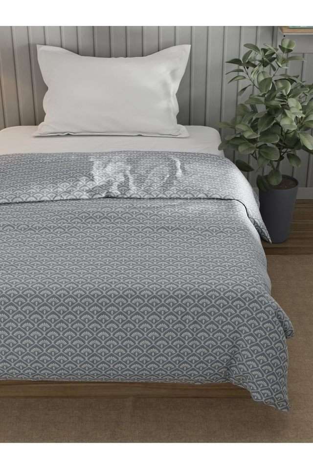 Super-Fine-100--Egyptian-Satin-Cotton-Blanket-With-Pure-Cotton-Flannel-Filling--1pc-Single-size-(marina-bay)