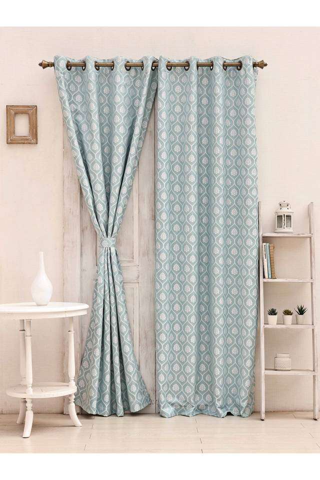 Nexus-Abstract-Curtain