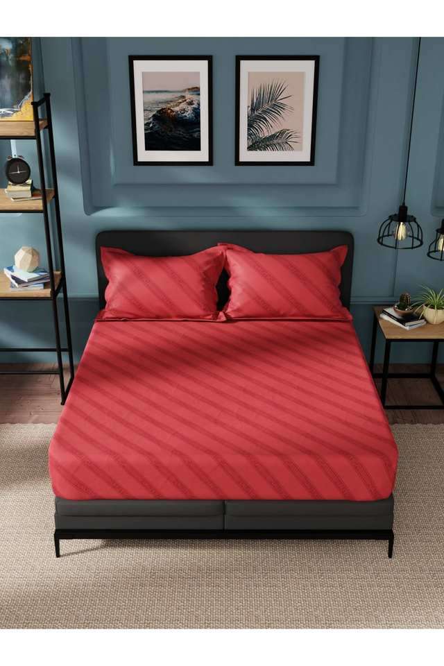 Super-Soft-100--Cotton-King-Bedsheet-And-2-Pillow-Covers--3Pc-Set-(Northsail)-Ornamental-Red