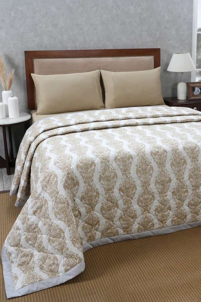 Bellisimo-Double-Gold-Quilt