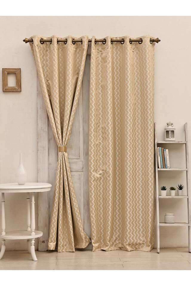 Lyrical-Ariana-Rhythm-Abstract-Curtain