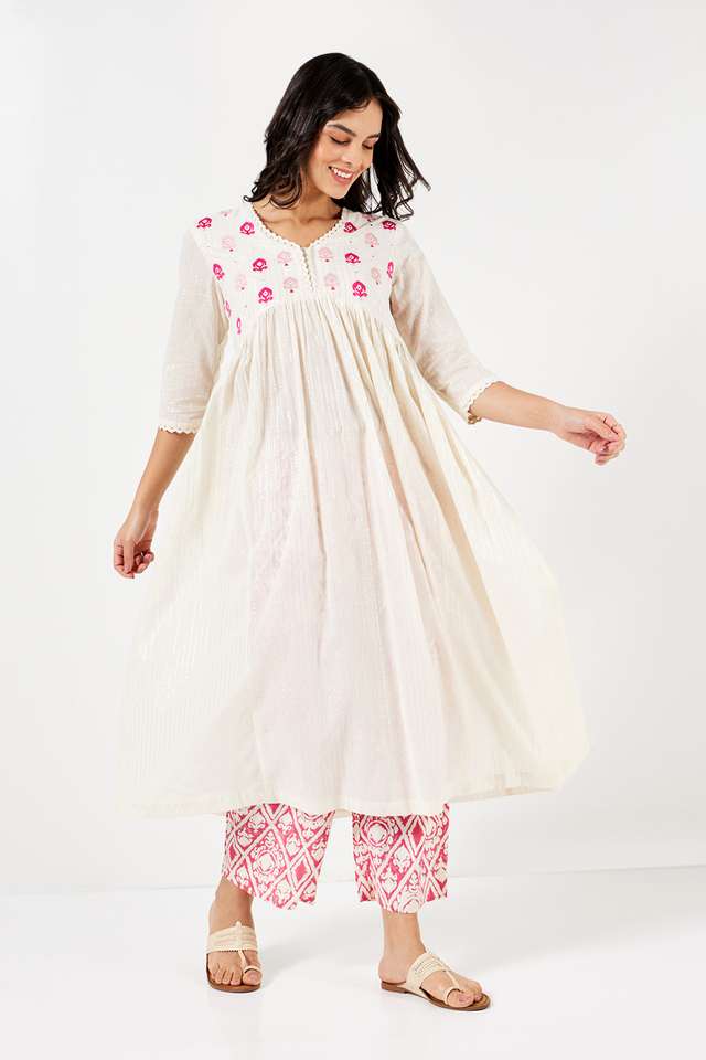 Embroidered-Cotton-V-Neck-Women-s-Casual-Wear-Kurta