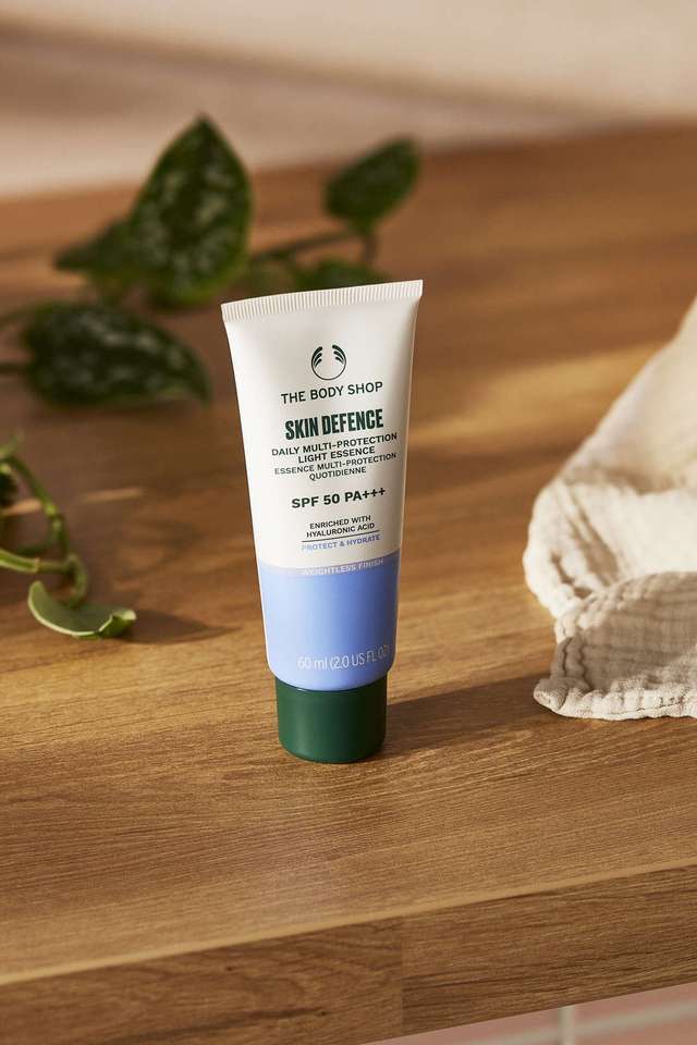 Skin-Defence-Day-Cream-SPF50-PA+++---60-ml