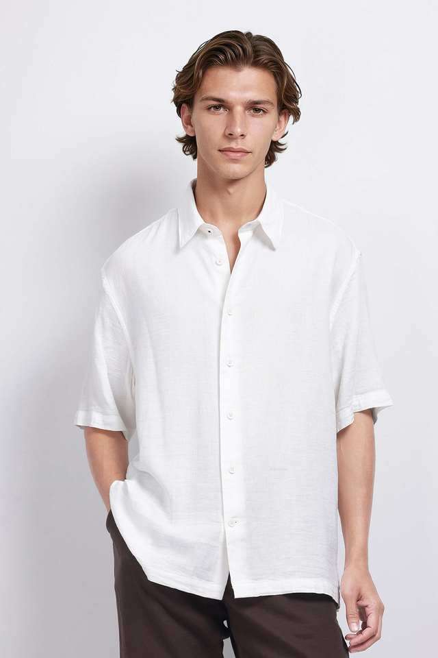 Solid-Cotton-Regular-Fit-Men-s-Casual-Wear-Shirt