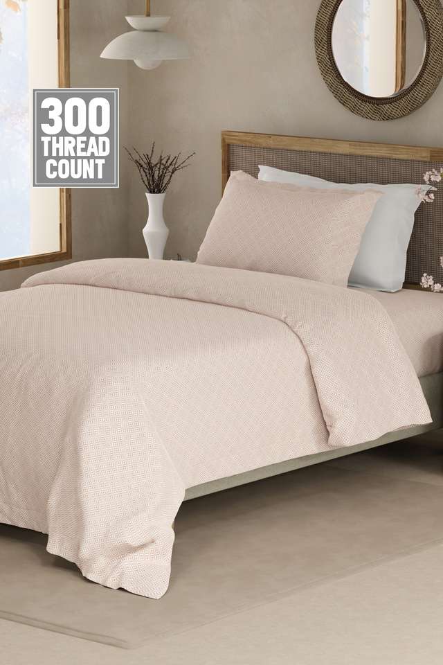 Cottage-Garden-100--Cotton-300-TC-Single-Bedsheet-with-1-Pillow-Cover---White-Geometrical-Print