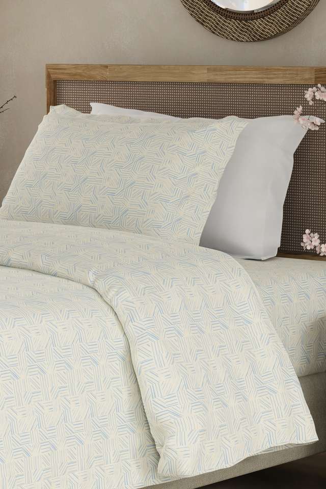 Cottage-Garden-100--Cotton-300-TC-Single-Bedsheet-with-1-Pillow-Cover---Blue-&-White-Geometrical-Print