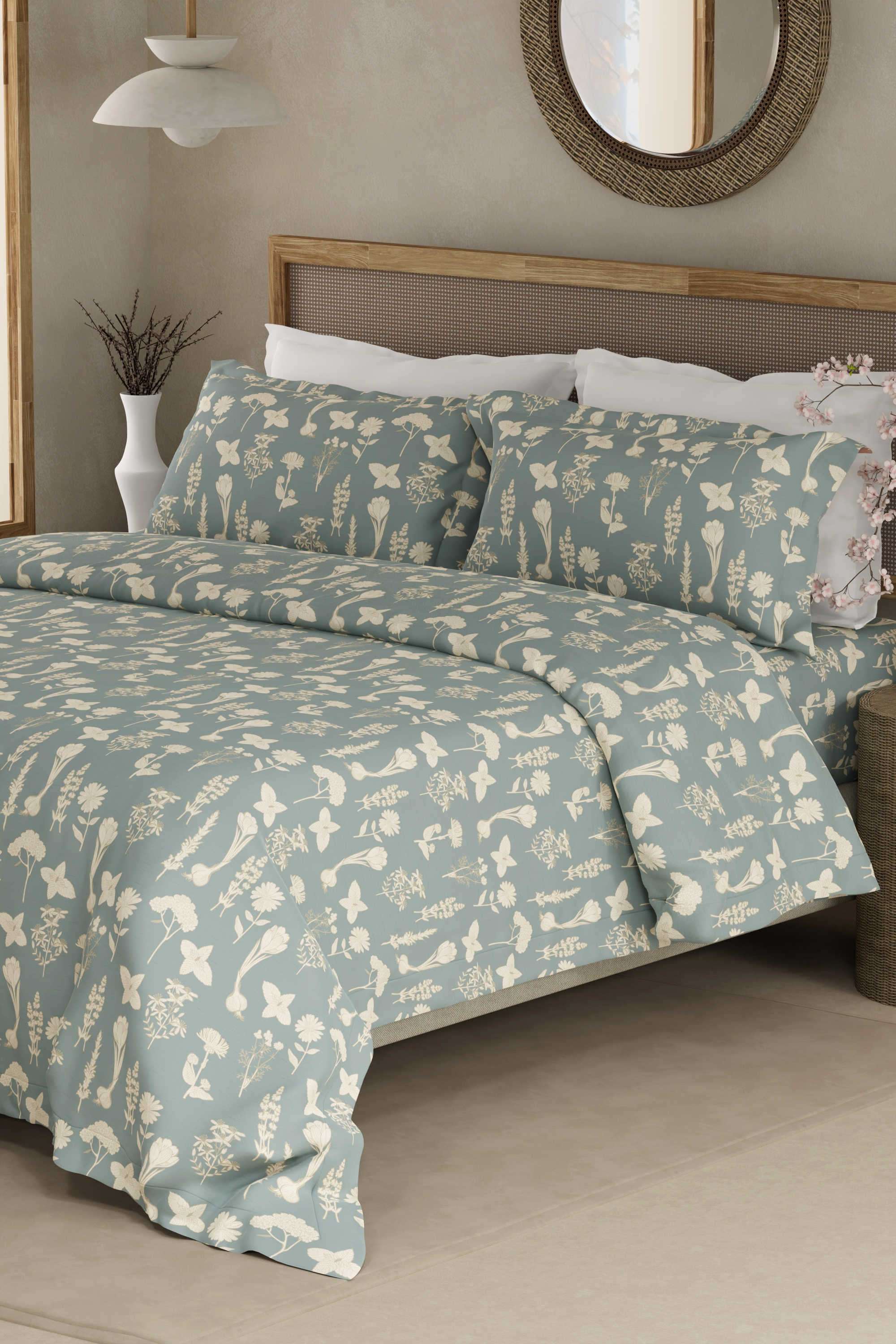 Cottage-Garden-100--Organic-Cotton-300-TC-King-Bedsheet-with-2-Pillow-Covers---Blue-&-Cream-Floral