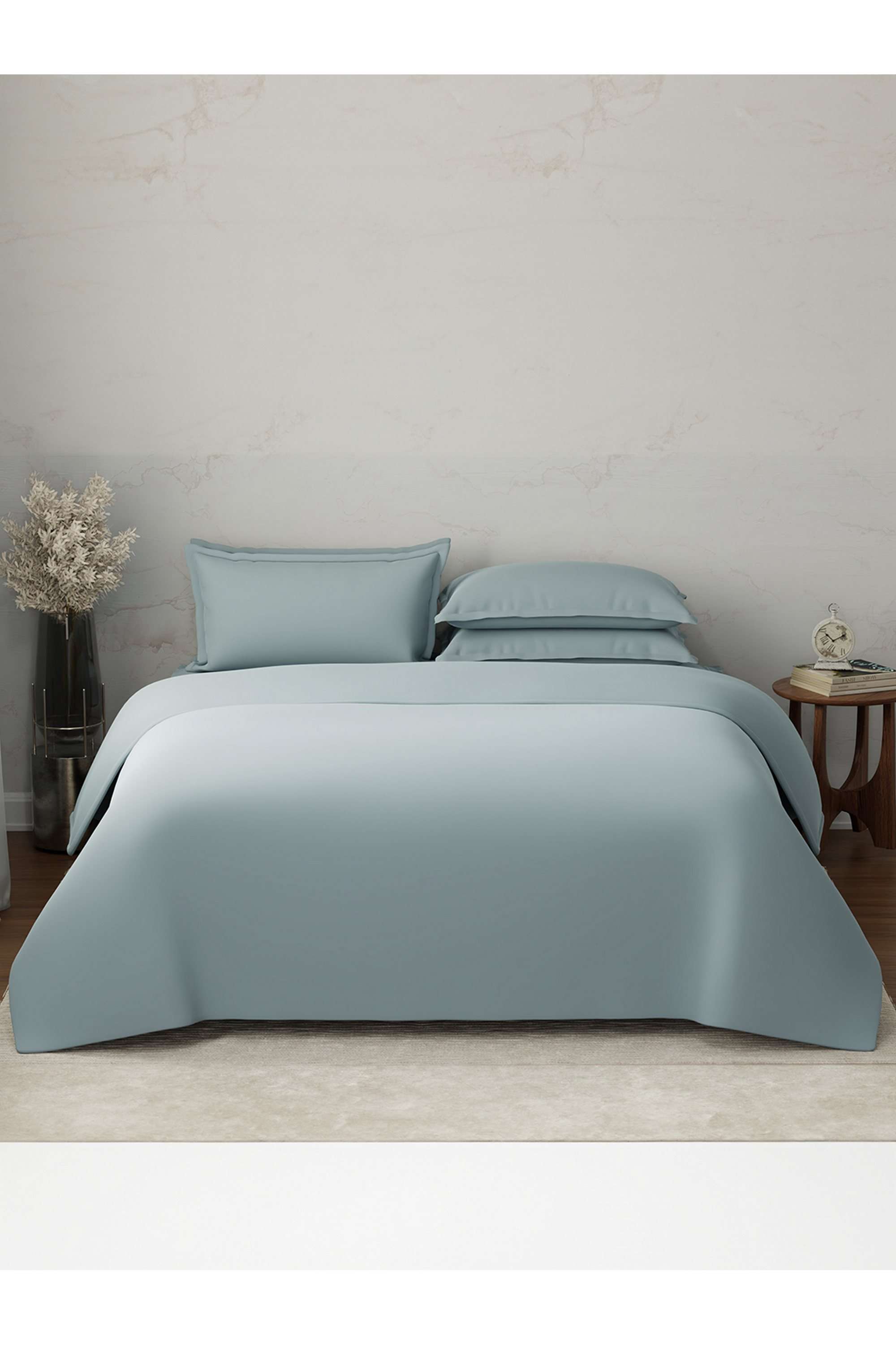 Emblem-100--Cotton-300-TC-Blue-King-Bedding-Set