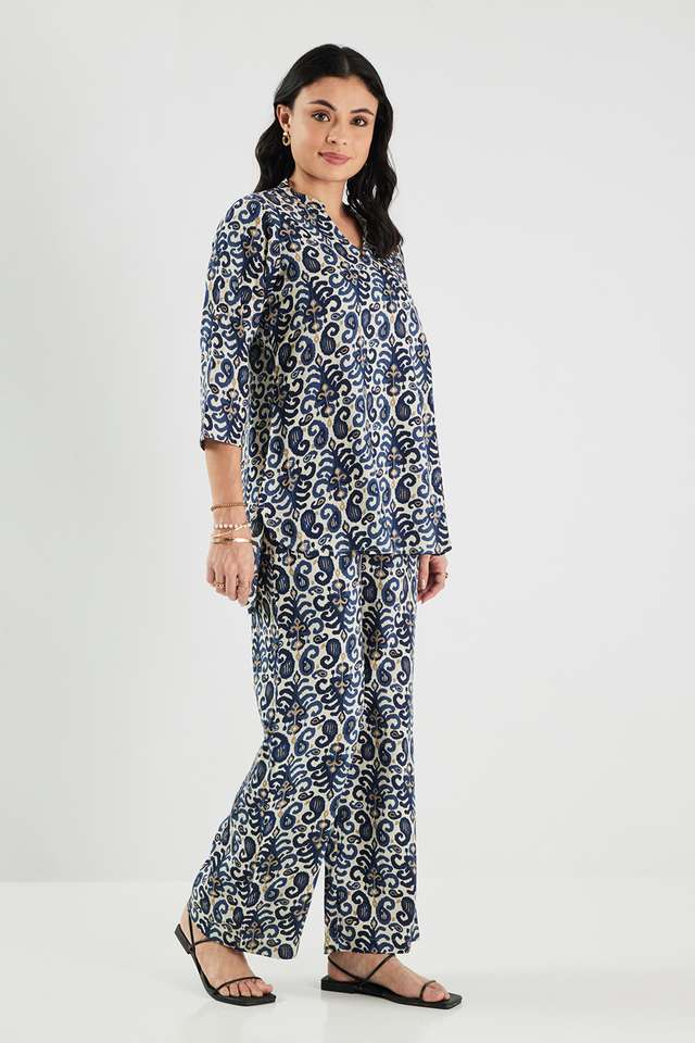 Printed-Blended-Fabric-Collared-Women-s-Co-Ord-Set