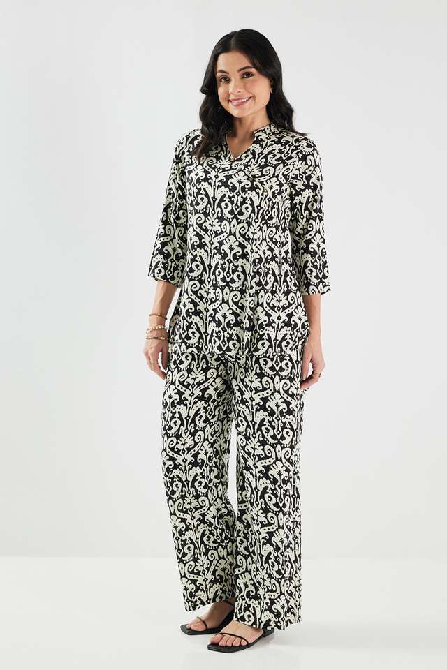 Printed-Blended-Fabric-Collared-Women-s-Co-Ord-Set