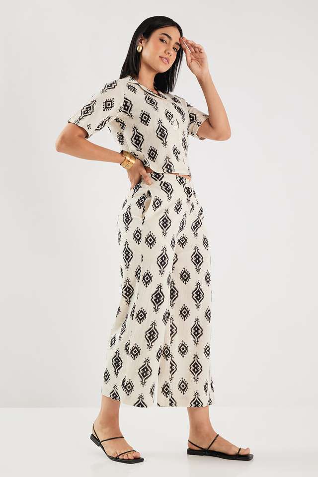 Printed-Blended-Fabric-Collared-Women-s-Co-Ord-Set