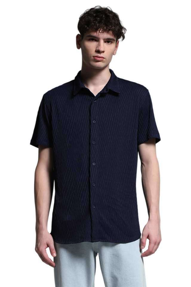 Solid-Polyester-Regular-Fit-Men-s-Casual-Wear-Shirt
