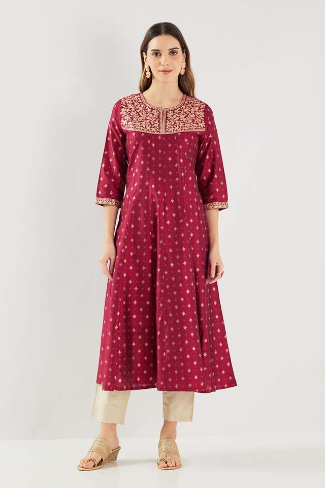 Embroidered-Blended-Fabric-Round-Neck-Women-s-Casual-Wear-Kurta