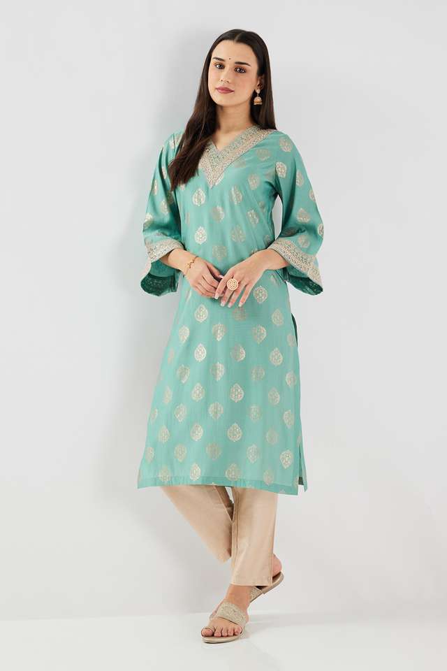 Embroidered-PV-Chanderi-V-Neck-Women-s-Casual-Wear-Kurta