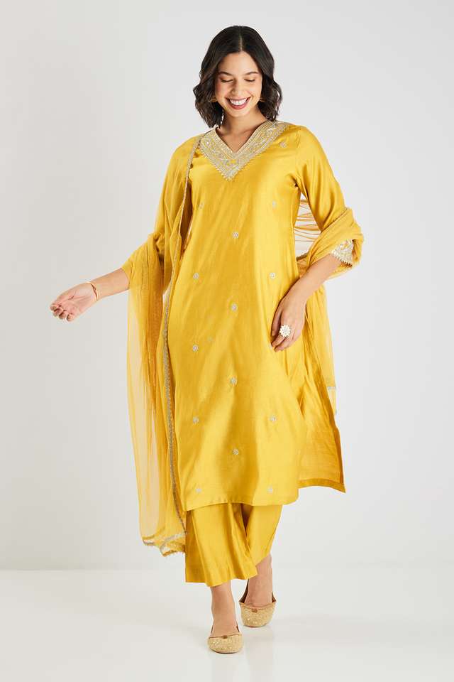 Embroidered-Calf-Length-Blended-Fabric-Woven-Women-s-Kurta-Set