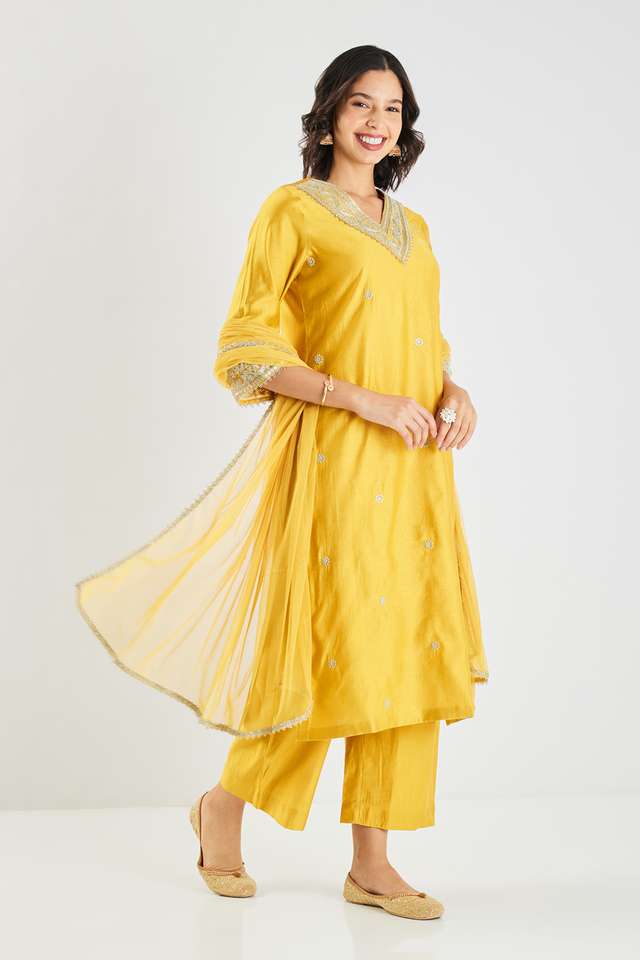 Embroidered-Calf-Length-Blended-Fabric-Woven-Women-s-Kurta-Set