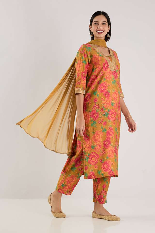Embroidered-Calf-Length-Blended-Fabric-Woven-Women-s-Kurta-Set