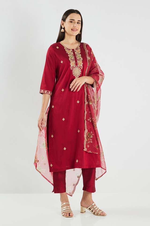 Embroidered-Calf-Length-PST-Woven-Women-s-Kurta-Set