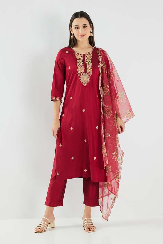 Embroidered-Calf-Length-PST-Woven-Women-s-Kurta-Set