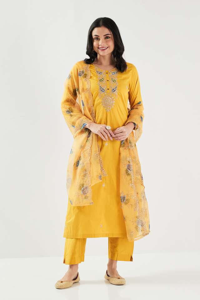 Embroidered-Calf-Length-PST-Woven-Women-s-Kurta-Set